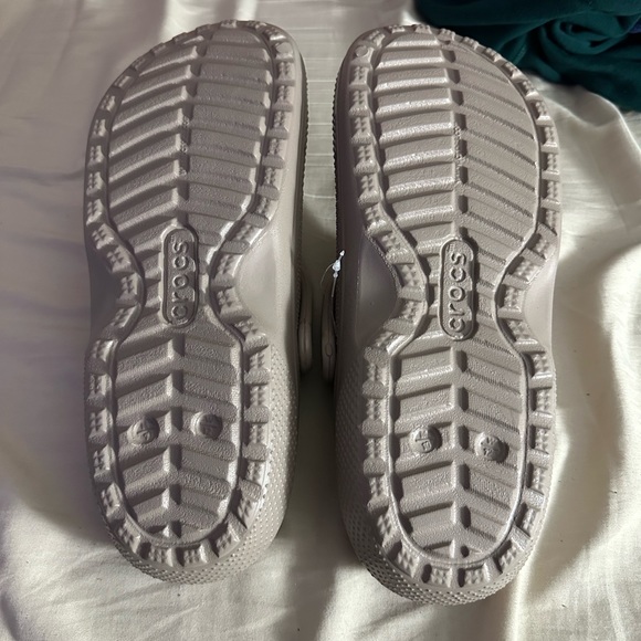 Brand new fur lined crocs! - Picture 5 of 7